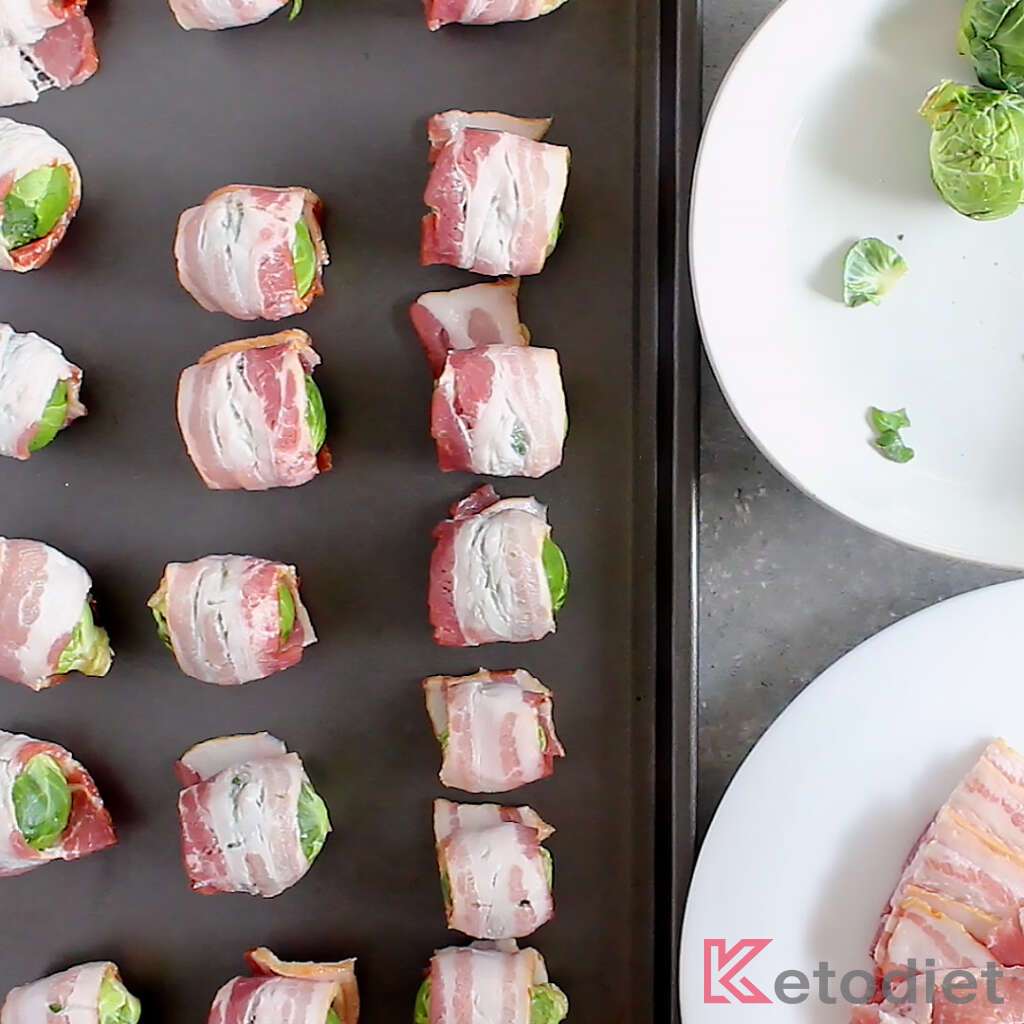 Brussels sprouts wrapped in bacon slices.
