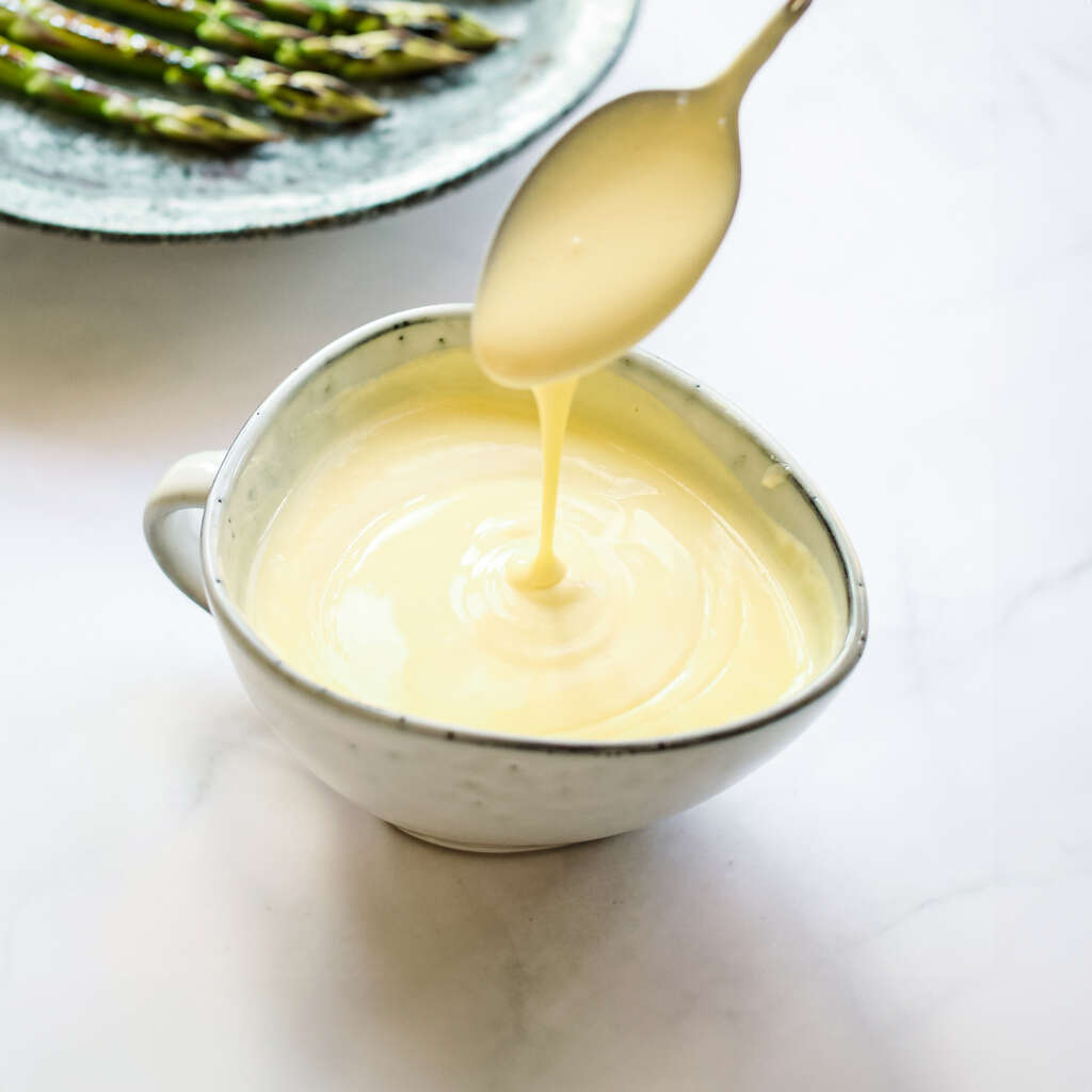 Quick Creamy Cheese Sauce
