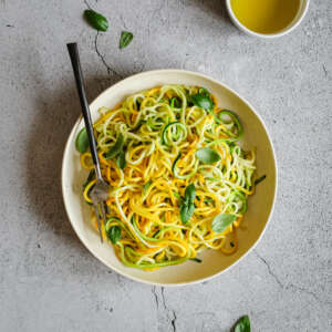 How to Prepare & Actually Enjoy Zucchini Noodles